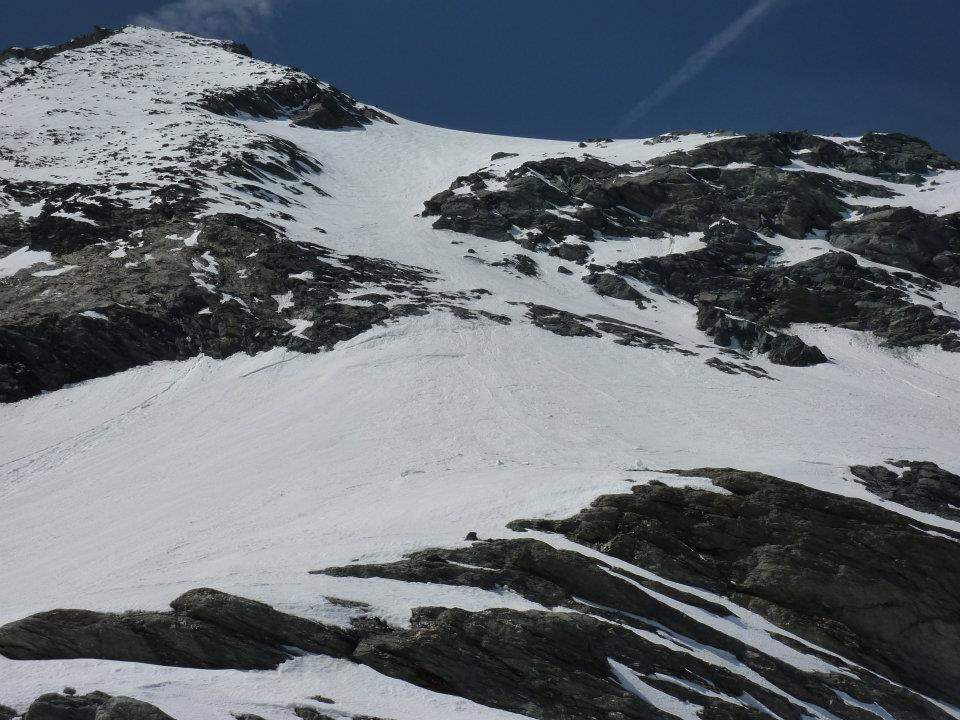 #11 N/E TURIA 2/6/12 : vue avant le couloir de sortie N/E TURIA 2/6/12 : vue avant le couloir de sortie
