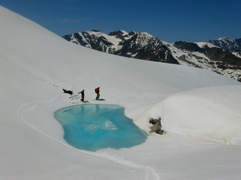 #13 Bleu. : Théâtre d Bleu. : Théâtre d'une halte ludico-ludique.