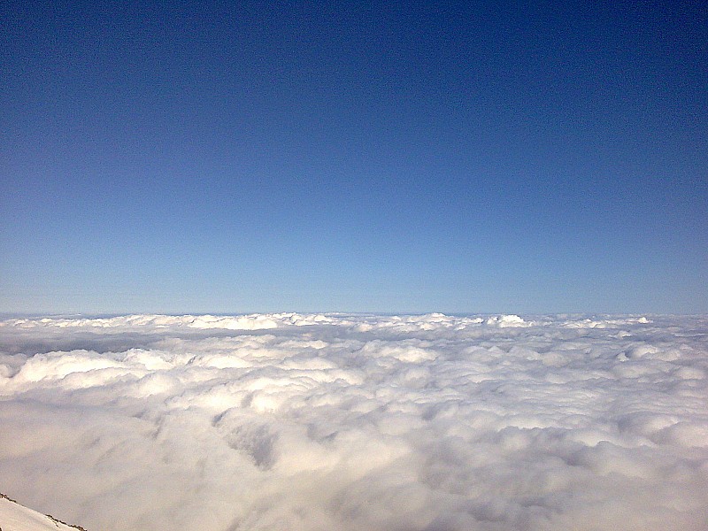 #3 Rocher Blanc : Vous avez dit "mer de nuage"? Rocher Blanc : Vous avez dit "mer de nuage"?