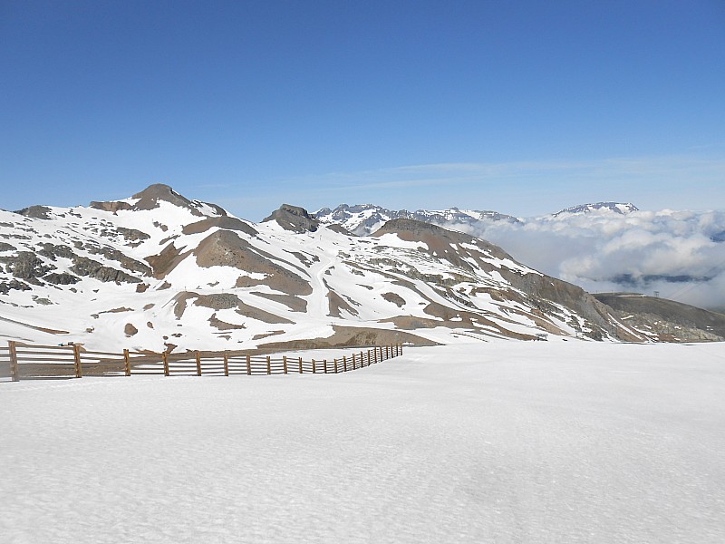#1 les 2 alpes : encore bien enneigé les 2 alpes : encore bien enneigé