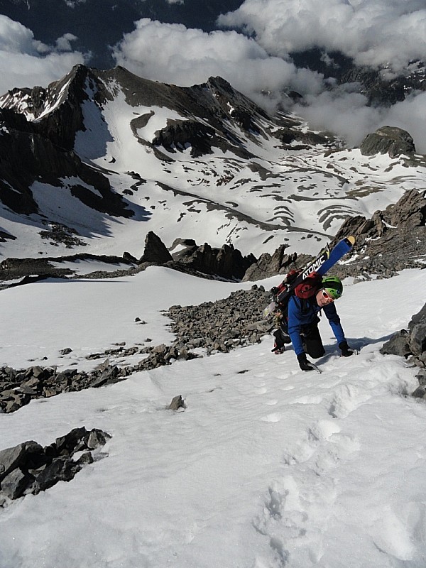 #7 Dent Parrachée : Alex content d Dent Parrachée : Alex content d'arriver sur l'arête