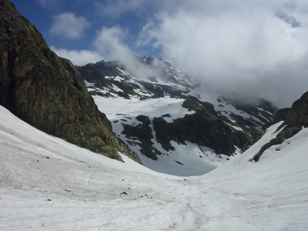 #4 Nuage : Les nuages n Nuage : Les nuages n'osent approcher