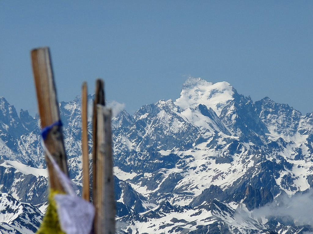 #6 La barre des Ecrins : vue de la Pointe du Bouchet La barre des Ecrins : vue de la Pointe du Bouchet
