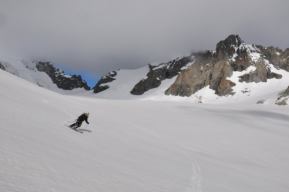 #20 Glacier blanc : moquette: finalement les meilleurs virages de la journée Glacier blanc : moquette: finalement les meilleurs virages de la journée
