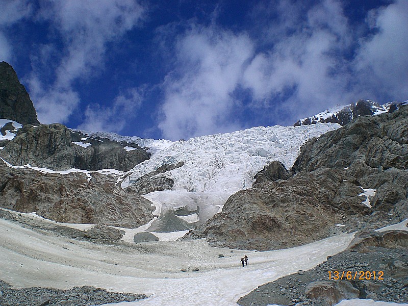 Glacier Blanc : et sa base qui recule chaque année un peu plus.