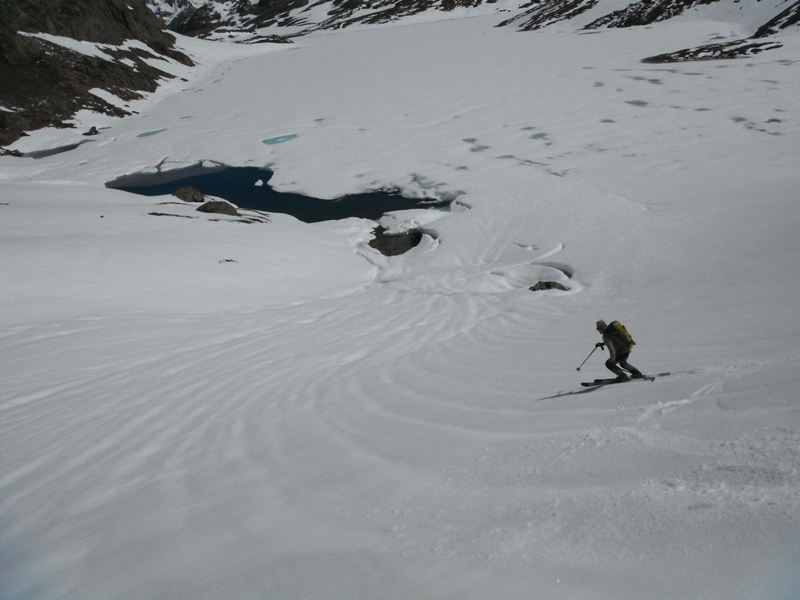 #12 Descente vers le lac : Un bain? Descente vers le lac : Un bain?