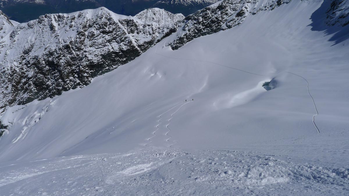 #12 Sous le col des Roches : C Sous le col des Roches : C'est tellement bon qu'on va descendre encore