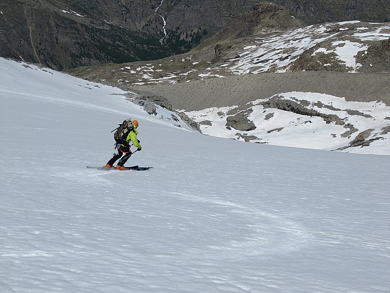 #4 Sous 3500m : la neige était délicieuse. Une bonne moquette comme on l Sous 3500m : la neige était délicieuse. Une bonne moquette comme on l'aime.