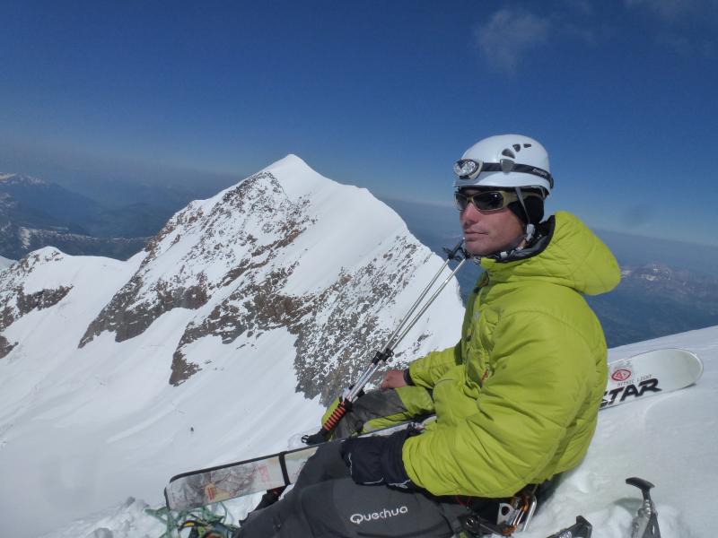 #10 Aiguille de Bionnassay : Et maintenant il fait beau, et ça doit surement bien chauffer notre face NW ... Aiguille de Bionnassay : Et maintenant il fait beau, et ça doit surement bien chauffer notre face NW ...