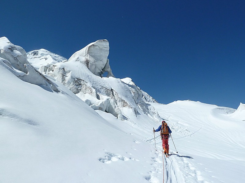 #2 Jonction : Glacier des Bossons. En route pour les Grands Mulets Jonction : Glacier des Bossons. En route pour les Grands Mulets