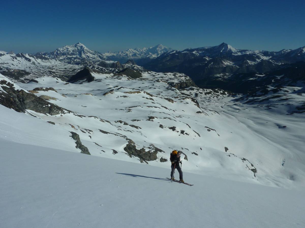 #14 Montée : l Montée : l'arriere plan est plutot pas moche !