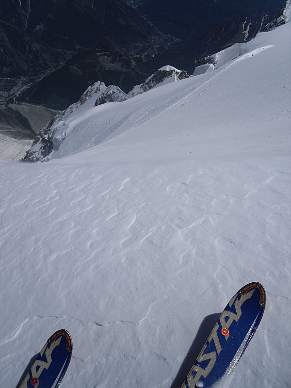 #10 Dans la partie supérieure NE : Neige et pente de rêve Dans la partie supérieure NE : Neige et pente de rêve