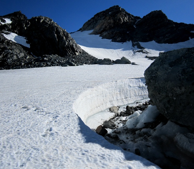 Le glacier disparait peu à peu : Sous le Mont Gebroulaz