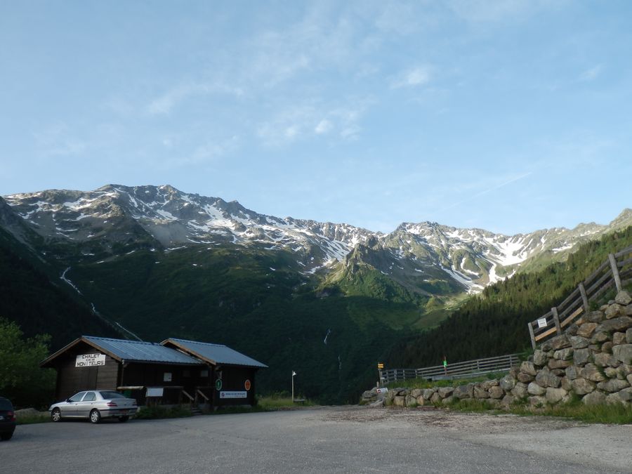 #1 Parking au Pleynet : A 7 h ce matin Parking au Pleynet : A 7 h ce matin