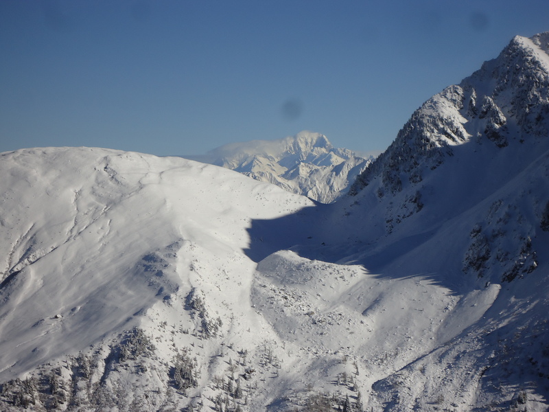 #3 Val Pelouse : Le Mt Blanc dans le col de la Perche Val Pelouse : Le Mt Blanc dans le col de la Perche