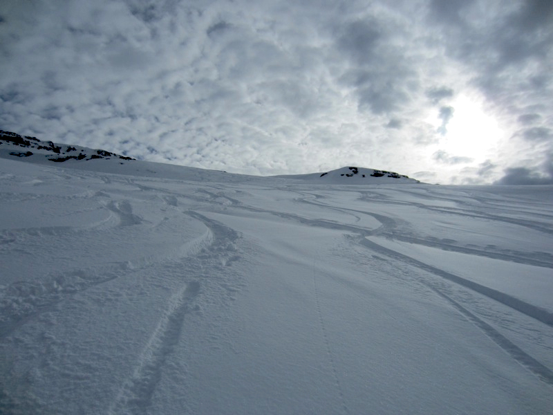 #3 le haut des pistes de Flaine : poudre encore..! le haut des pistes de Flaine : poudre encore..!