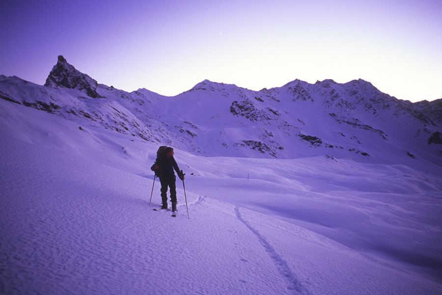 #1 Velvet light : Course contre la nuit au Col de Chamoissière. Velvet light : Course contre la nuit au Col de Chamoissière.