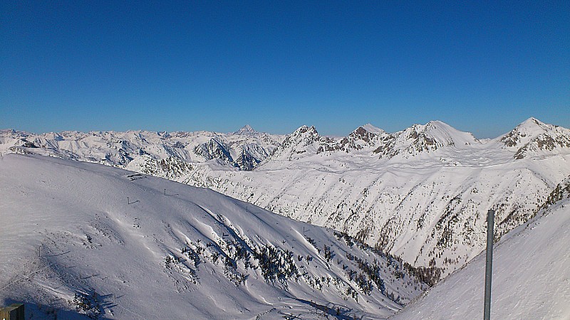#1 Mont Viso en arrière plan : Ciel dégagé Mont Viso en arrière plan : Ciel dégagé