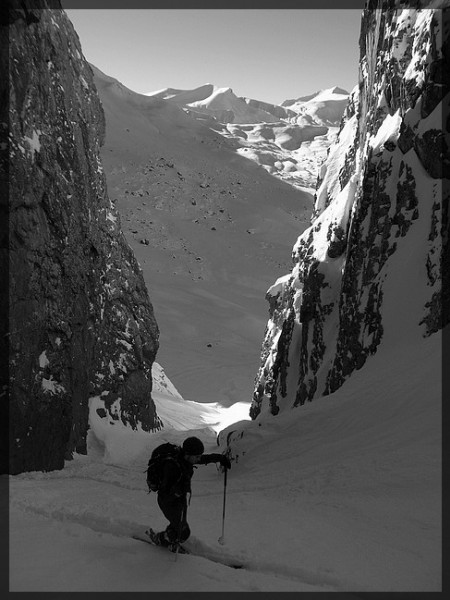 #4 Couloir W : Un couloir bien encaissé au début, qui en rappelle d Couloir W : Un couloir bien encaissé au début, qui en rappelle d'autres.