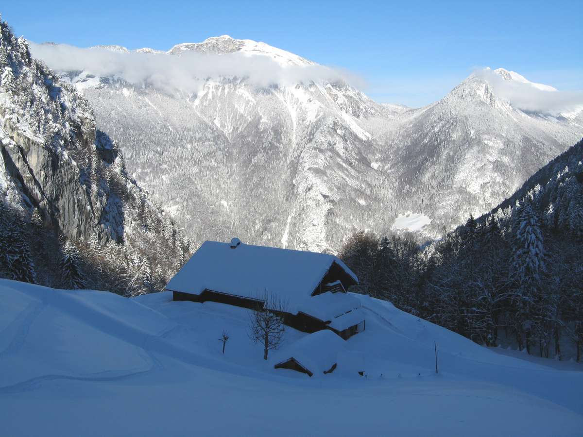 #6 Pointe de Talamarche, combe N : Gîte du Lindion Pointe de Talamarche, combe N : Gîte du Lindion
