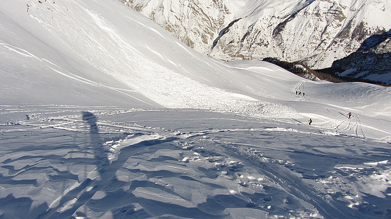 4099 : Plaque déclenchée par 2 skieurs a la descente