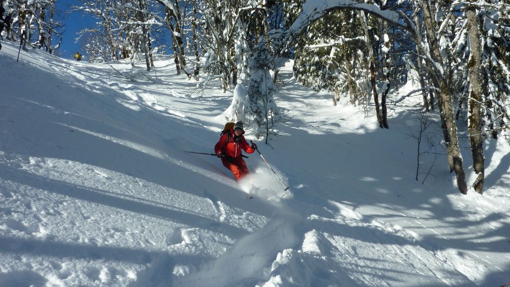 #7 Delle : le Chaperon rouge ride la powpow ! Delle : le Chaperon rouge ride la powpow !