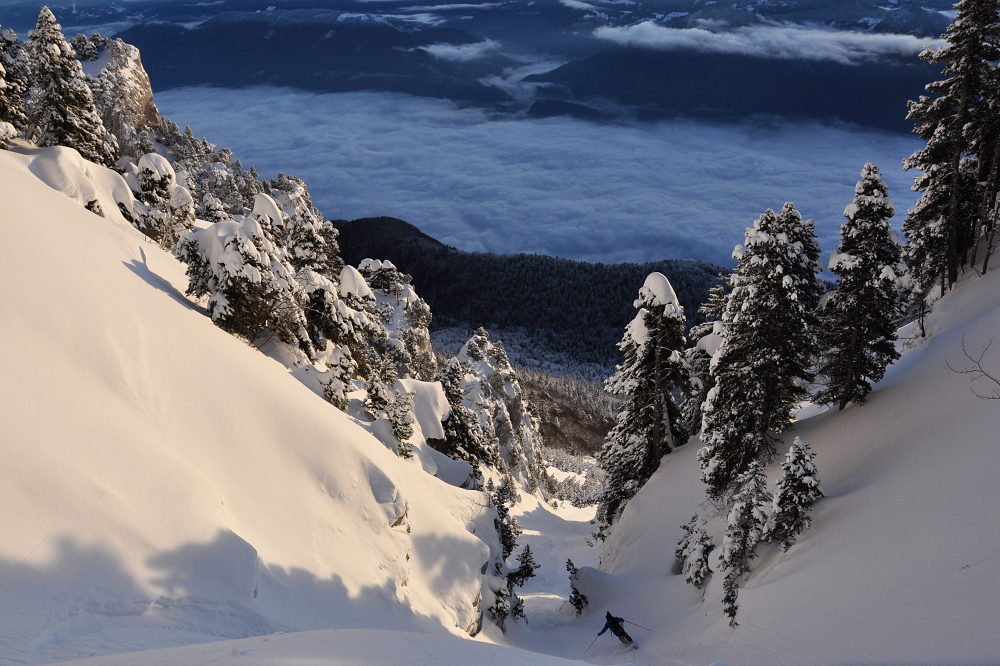 #9 Couloir rectiligne : Bon ski par ici Couloir rectiligne : Bon ski par ici