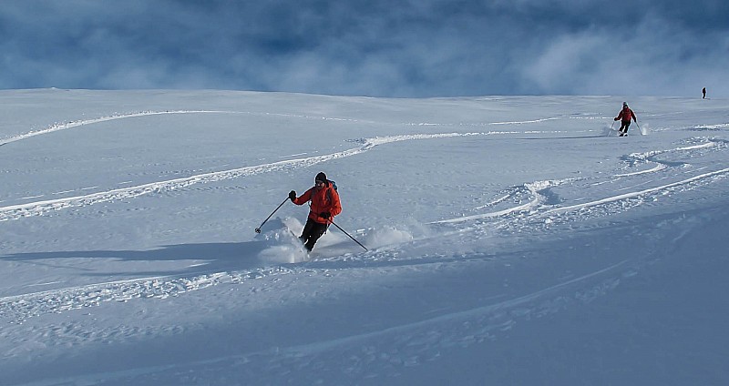 #6 crete du brouffier : à quoi ça sert d crete du brouffier : à quoi ça sert d'avoir des skis larges ?!