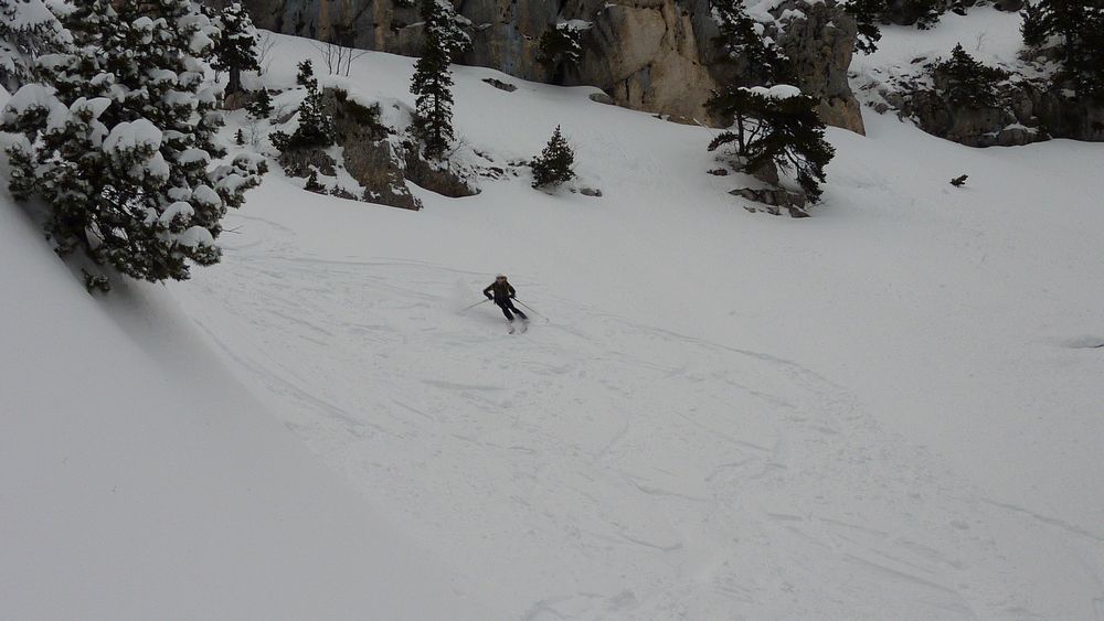 #12 Couloir en Virgule : fin du bon ski, maintenant, ça va coller !! Couloir en Virgule : fin du bon ski, maintenant, ça va coller !!