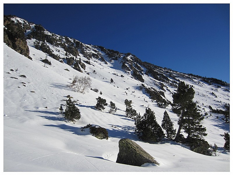#2 Couloir du pla de Bernat (raide en haut) Couloir du pla de Bernat (raide en haut)