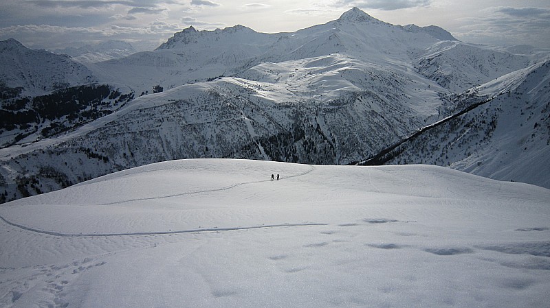 Dans la montée : Pas loin du lac de l'arpettaz