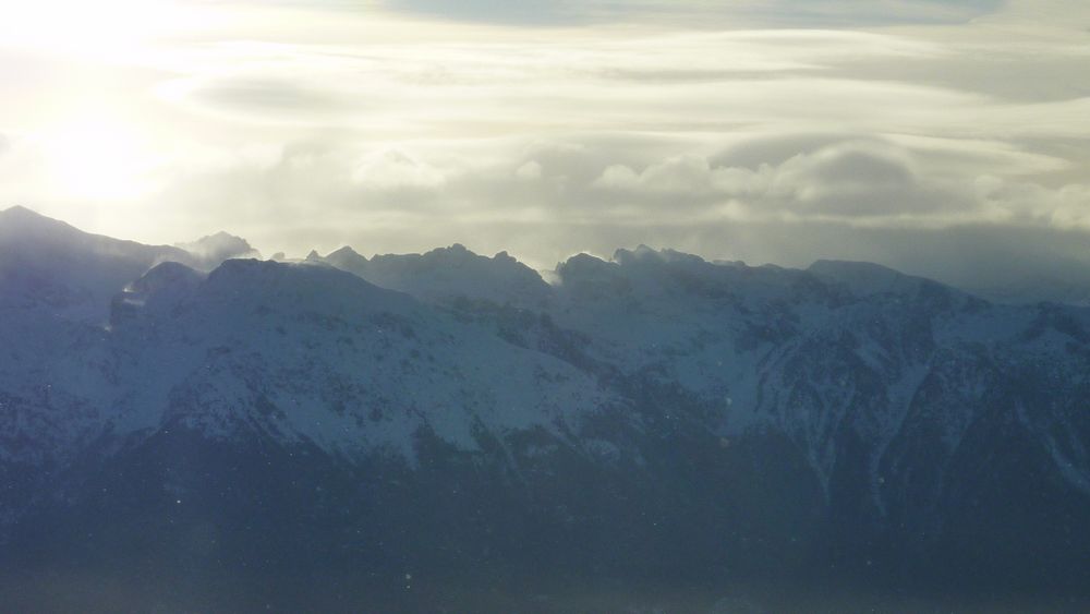 Belledonne : ça fume sur les cretes