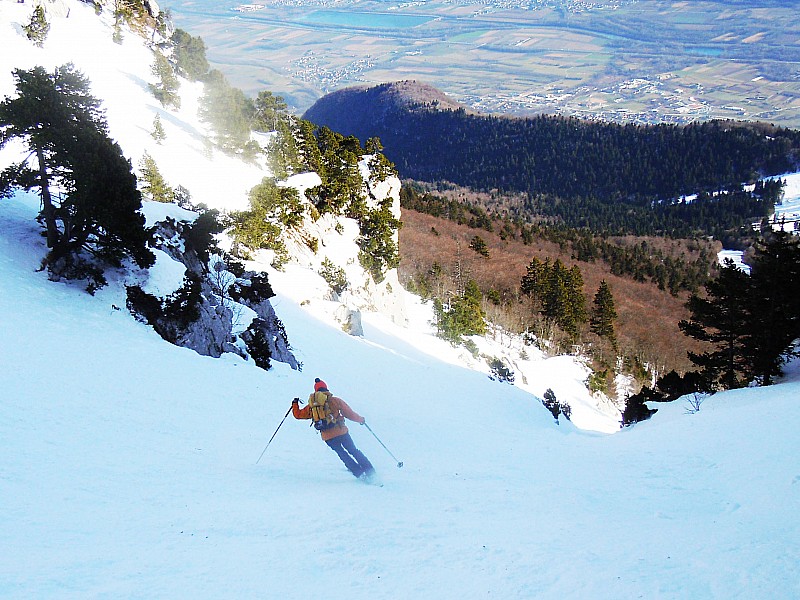#10 Couloir en virgule : Virage à la corde. Couloir en virgule : Virage à la corde.