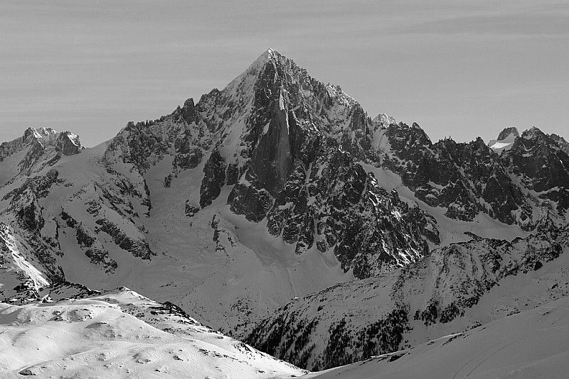 aiguille verte : vue depuis le sommet de la pointe de Lapaz