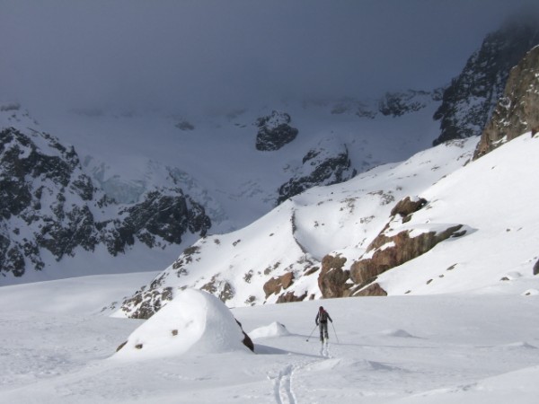 #3 lac des quirlies : ciel chargé et soleil lac des quirlies : ciel chargé et soleil