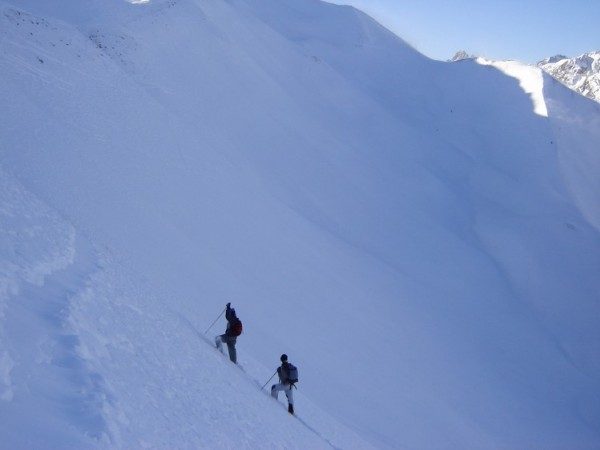 #1 La face NW des Aiguillettes : La face NW de l La face NW des Aiguillettes : La face NW de l'aiguille Est (2496 m) des Aiguillettes de Vaujany, avec en fond, la Combe Nord, itinéraire normal beaucoup moins raide !
