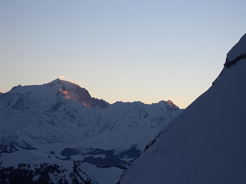 éveil : le Mont-Blanc s'éveille doucement