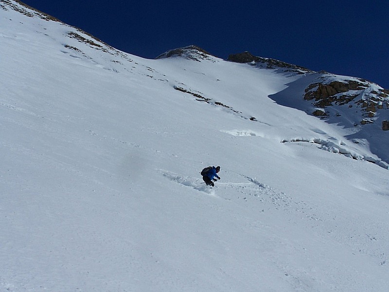 #8 Traversée Quermoz-Dzonfié : Descente de la face SW du Nant du Beurre Traversée Quermoz-Dzonfié : Descente de la face SW du Nant du Beurre