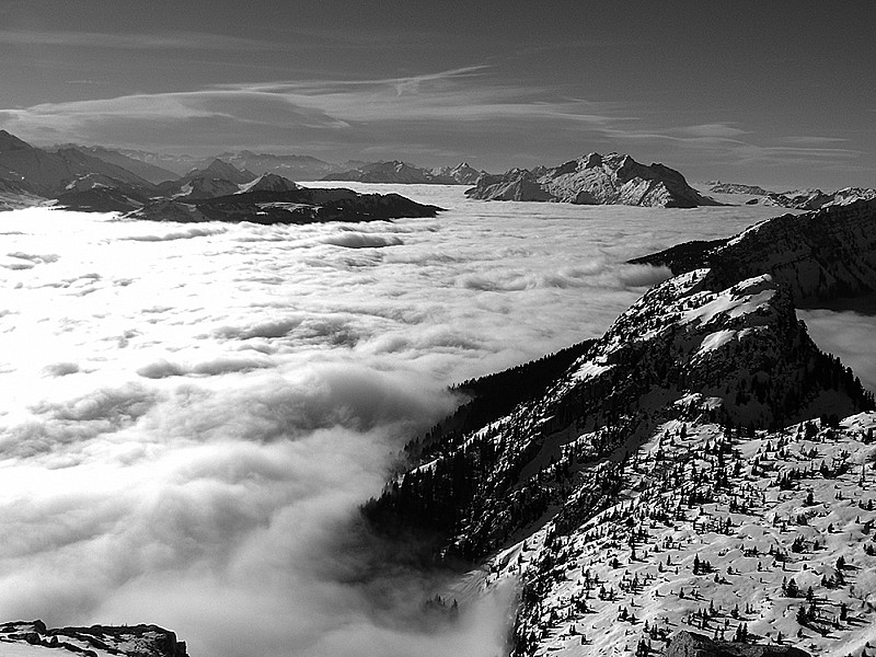 #2 La Tournette : Vue du sommet La Tournette : Vue du sommet