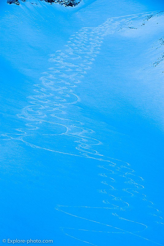 #29 pas de la grande barre : descente excellente face nord pas de la grande barre : descente excellente face nord