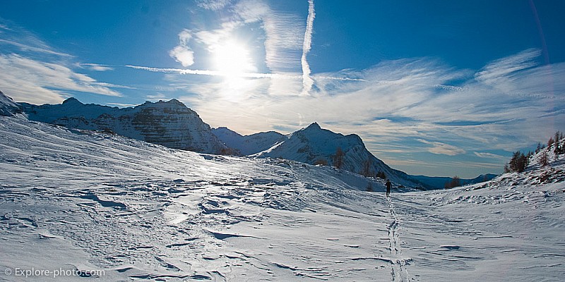 #23 montée au col de la cayolle : Roche grande en fond. montée au col de la cayolle : Roche grande en fond.