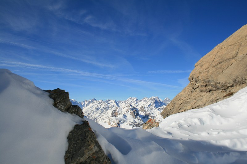 #3 En haut du couloir : dernier coup d’œil vers les Écrins En haut du couloir : dernier coup d’œil vers les Écrins
