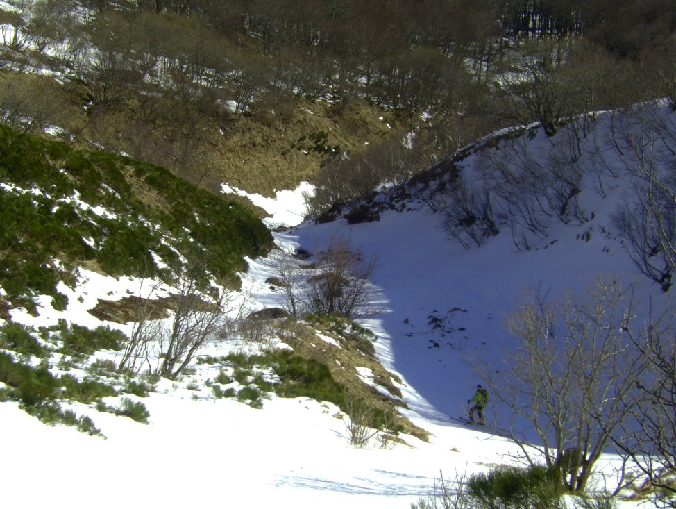 #2 Puy de Cacadogne : combe du loup (partie aval) Puy de Cacadogne : combe du loup (partie aval)