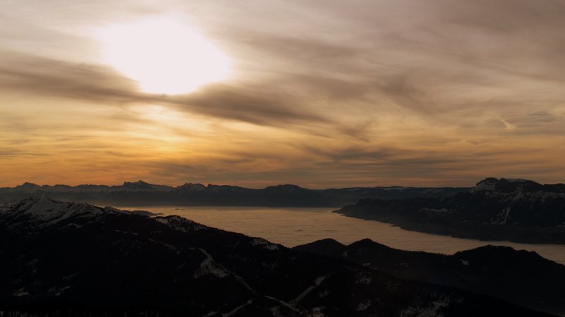 the end : finalement, content d'avoir passer la journée en montagne, vue la couette tirée sur les vallées alpines