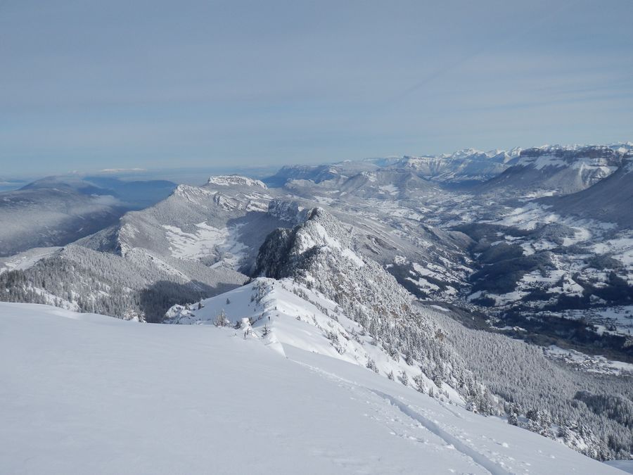 #8 Premier sommet : Très belle vue depuis ce sommet Premier sommet : Très belle vue depuis ce sommet