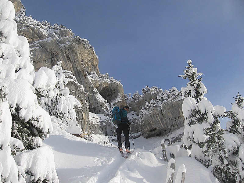 #11 cirque de montée : christophe dans le cirque cirque de montée : christophe dans le cirque