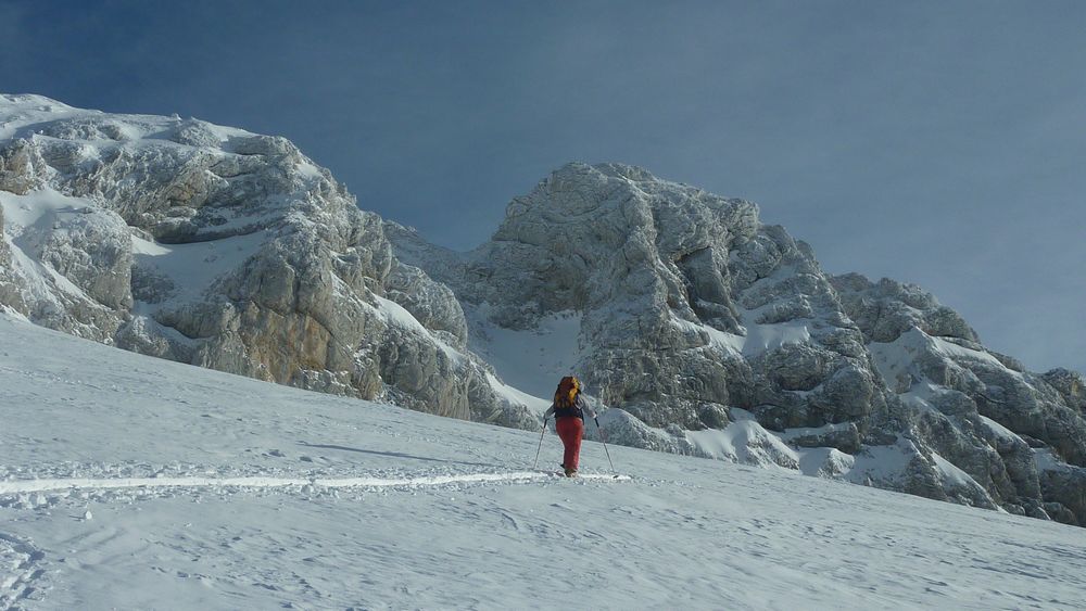 #21 3eme montée : Delle sous les rochers ocres du Cornafion et des Rochers de l 3eme montée : Delle sous les rochers ocres du Cornafion et des Rochers de l'Ours