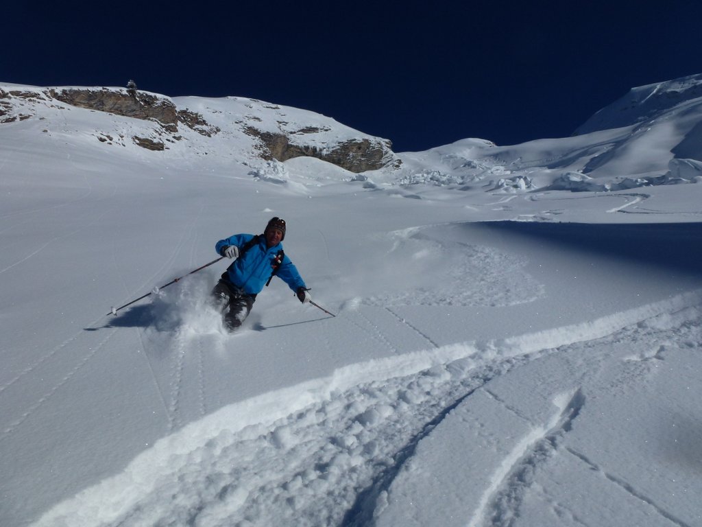 #19 Combe des Fours : Descente sous les séracs Combe des Fours : Descente sous les séracs