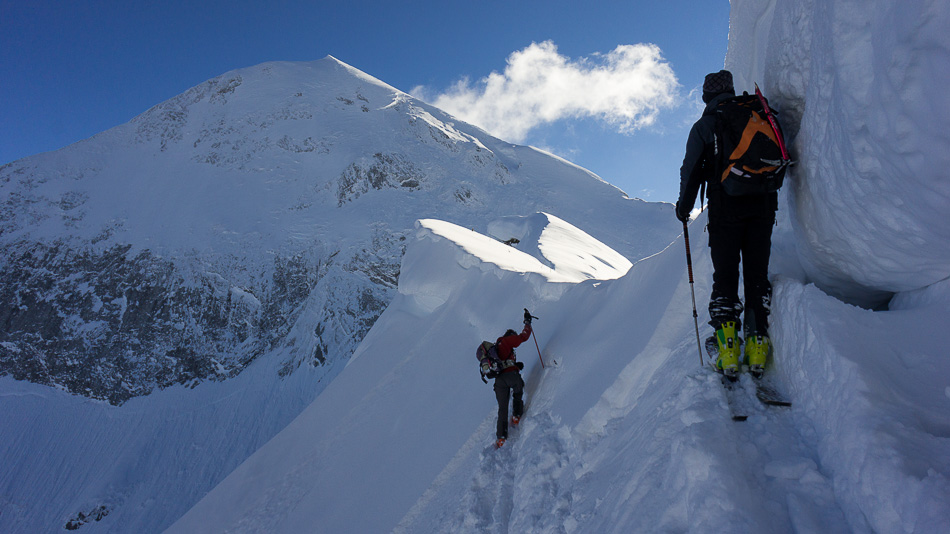 #15 Sortie au col : Ca passe à ski moyennant un petit jeté ;-) Sortie au col : Ca passe à ski moyennant un petit jeté ;-)
