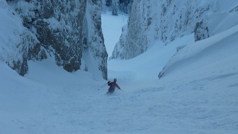 #12 bas du couloir : grosse poudre et en plus, on a rajouté toutes nos purges !! bas du couloir : grosse poudre et en plus, on a rajouté toutes nos purges !!